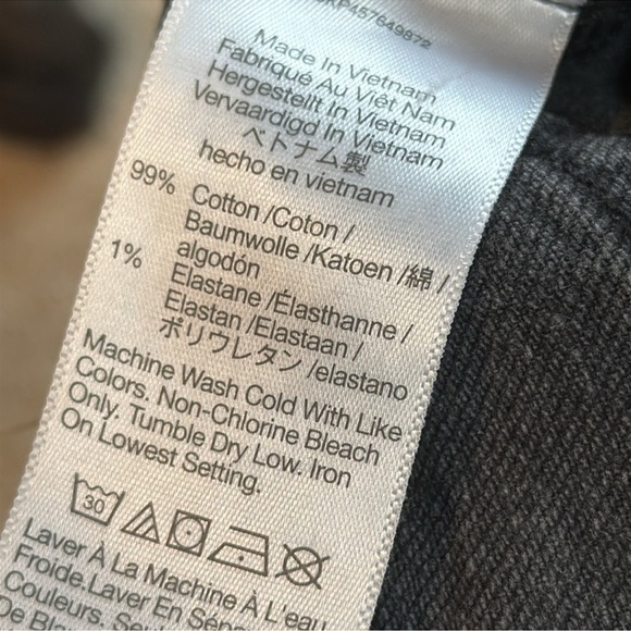 Madewell The Perfect Vintage Jean in Washed Black - Picture 6 of 16